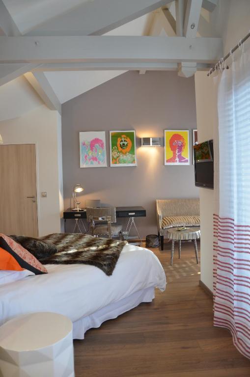Le Clos Du Lac - Location De Chambres 维里尔·杜·拉克 客房 照片