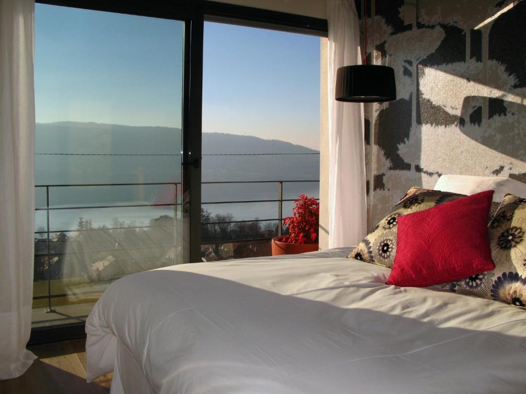 Le Clos Du Lac - Location De Chambres 维里尔·杜·拉克 客房 照片